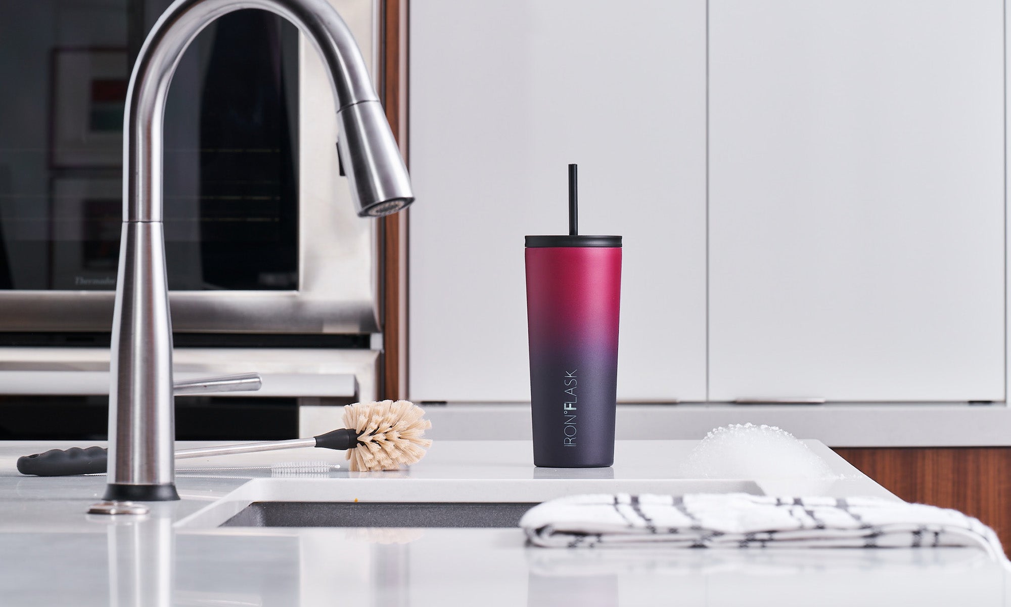 The Importance of Routinely Cleaning Your Reusable Water Bottle